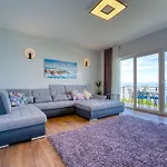 Laurus-1 By Interhome Appartement
