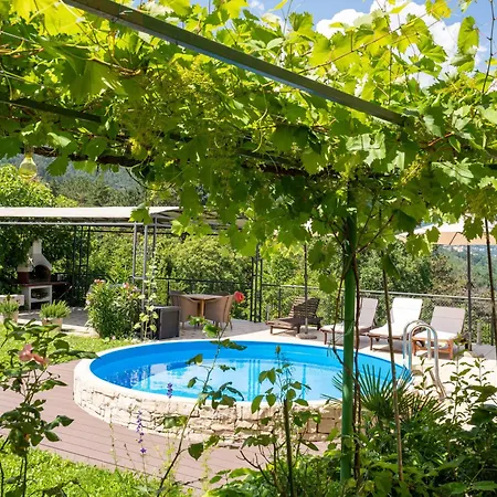 Laurus-1 By Interhome Appartement