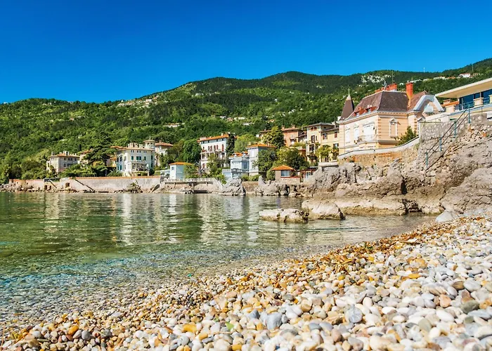 Laurus-1 By Interhome 公寓